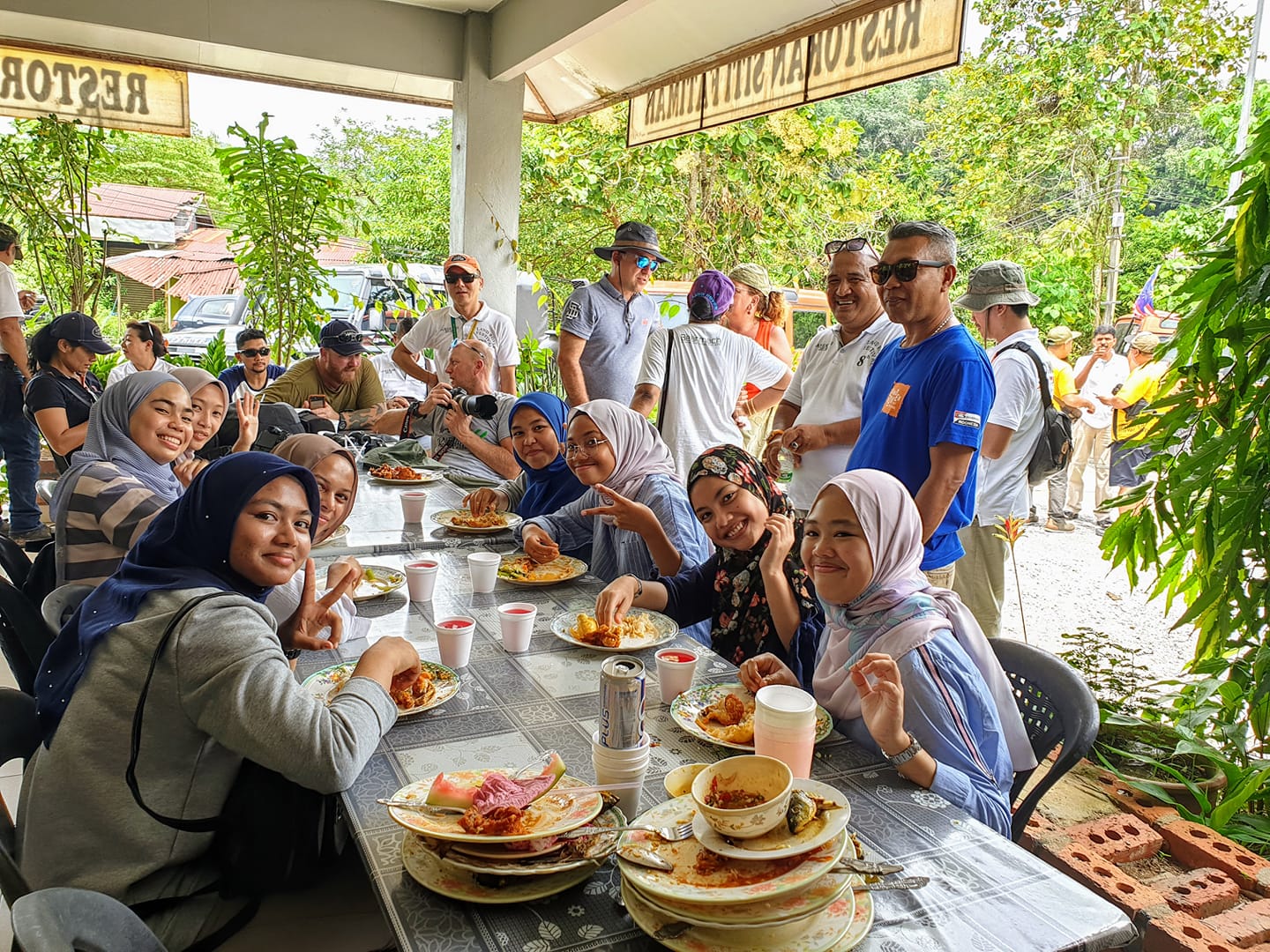 Rovernuts-The Last Overland