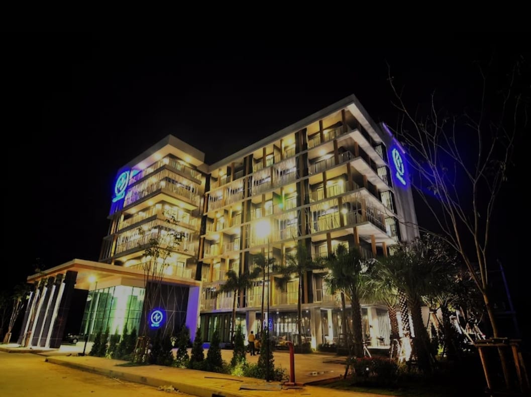 rovernuts krabi thailand 2023